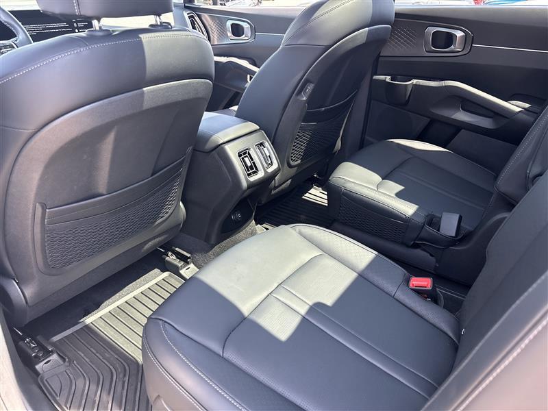 Kia Sorento Hybrid EX 2025