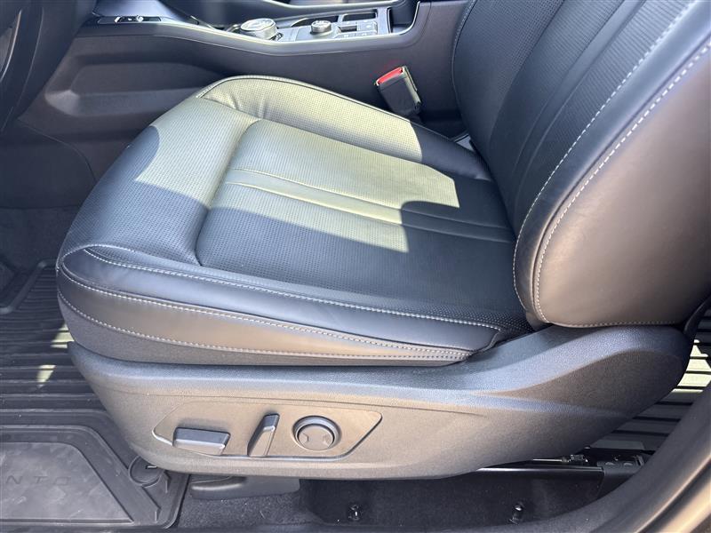 Kia Sorento Hybrid EX 2025