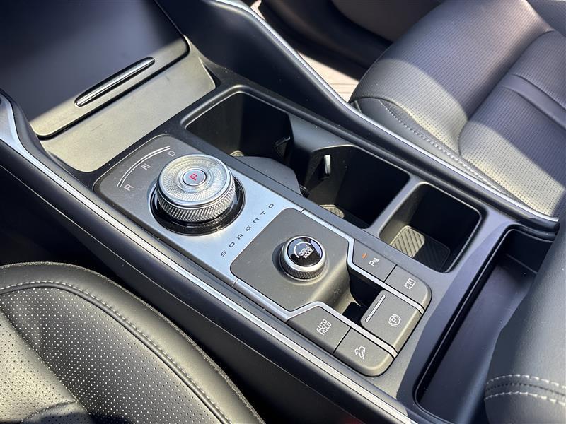 Kia Sorento Hybrid EX 2025