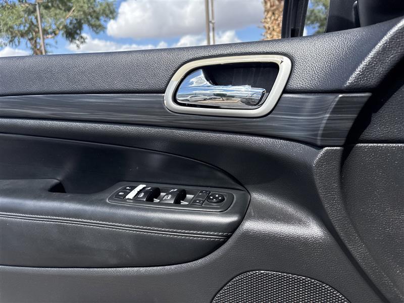 Jeep Grand Cherokee  2020