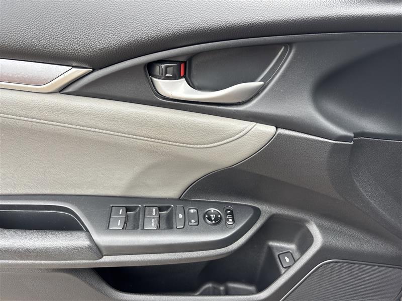 Honda Civic Touring Sedan CVT 2016
