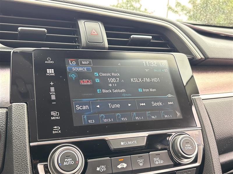 Honda Civic Touring Sedan CVT 2016