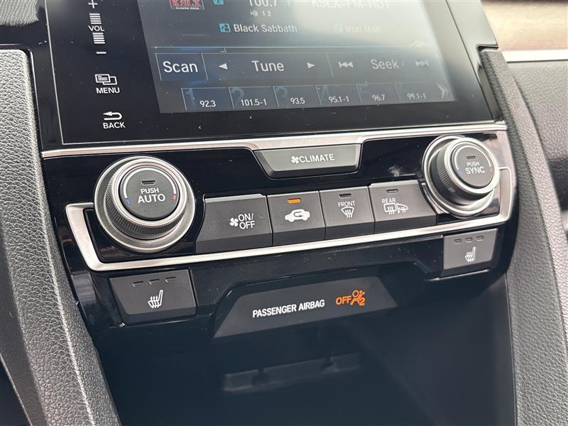 Honda Civic Touring Sedan CVT 2016