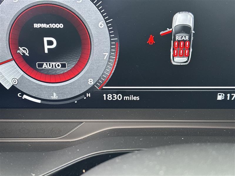 Nissan Pathfinder Platinum 4WD 2025