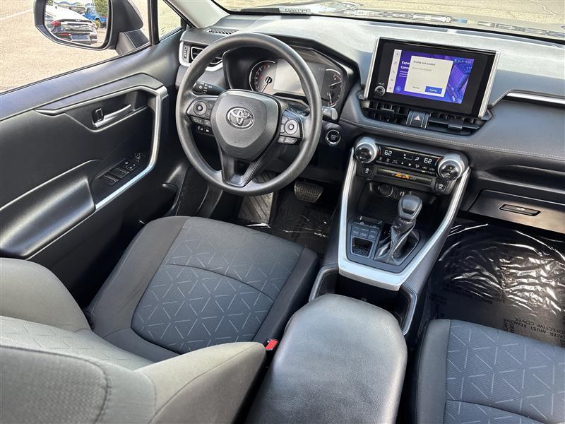 Toyota RAV4 XLE AWD 2023