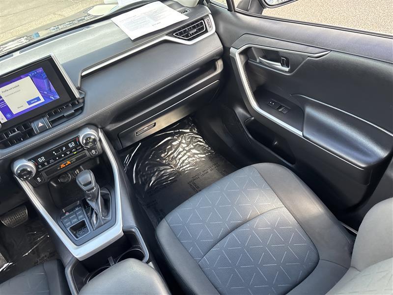 Toyota RAV4 XLE AWD 2023
