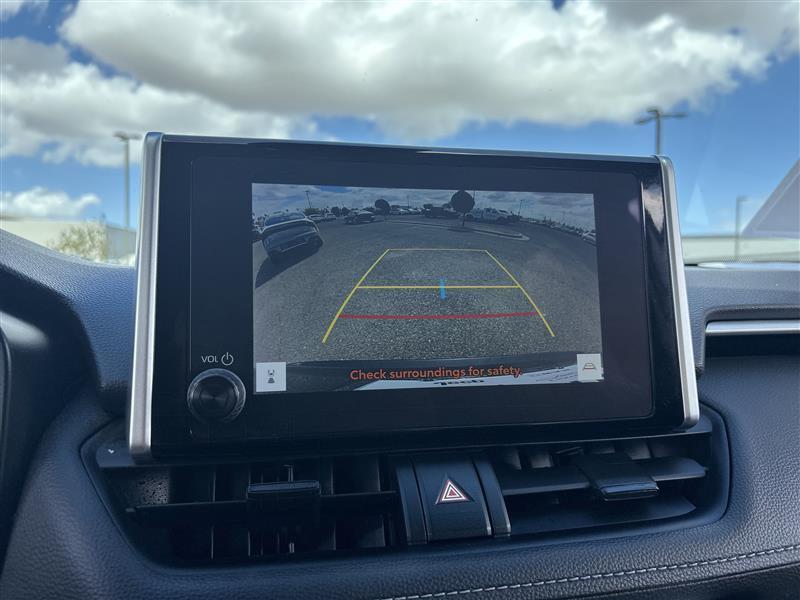 Toyota RAV4 XLE AWD 2023