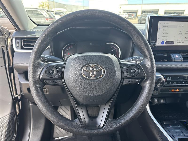 Toyota RAV4 XLE AWD 2023