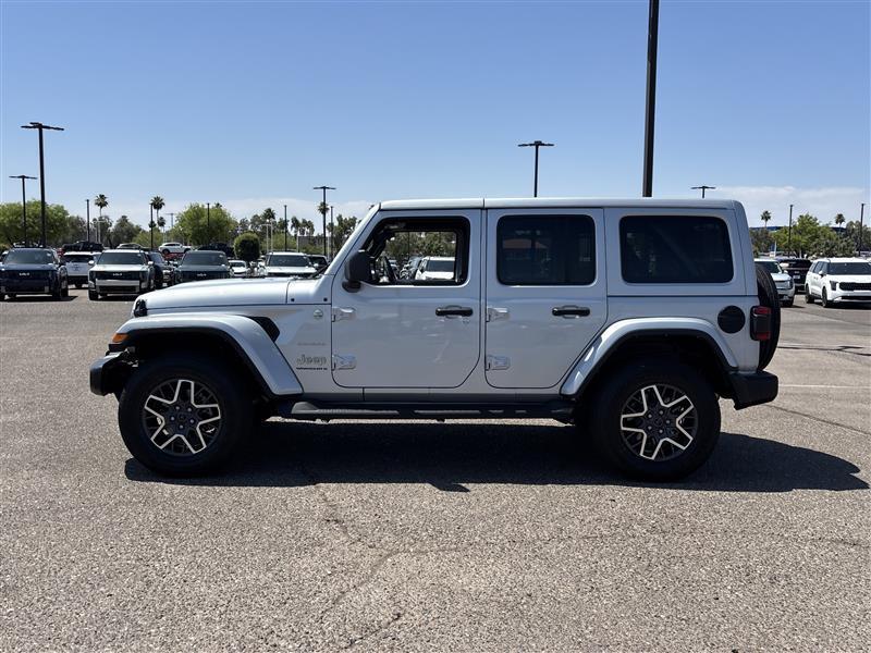 Jeep Wrangler Sahara 2024