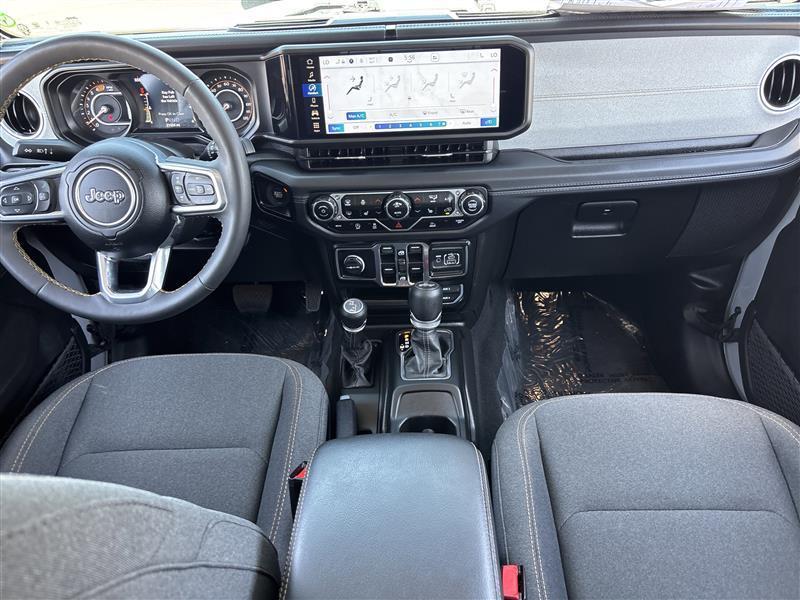 Jeep Wrangler Sahara 2024
