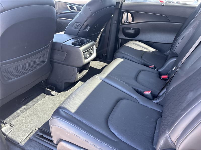 Kia Carnival Hybrid SX 2026