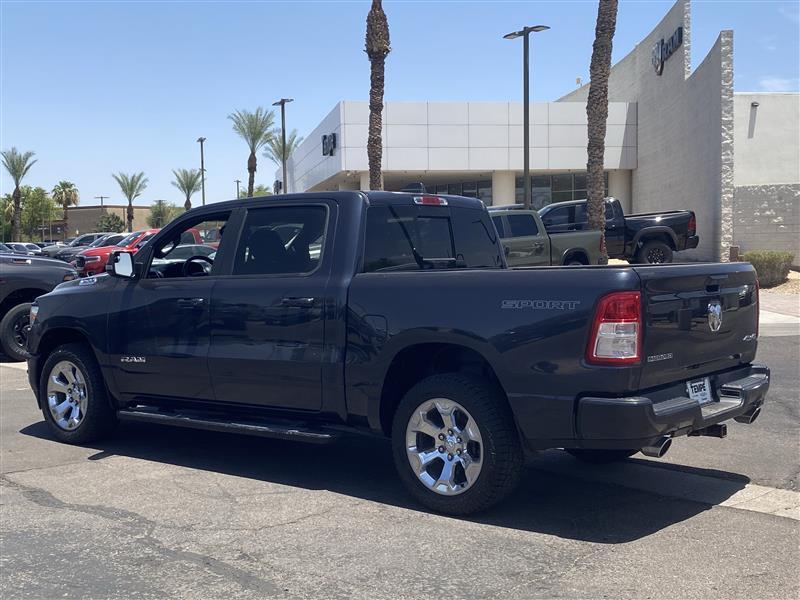 RAM 1500 Big Horn Crew Cab SWB 4WD 2021