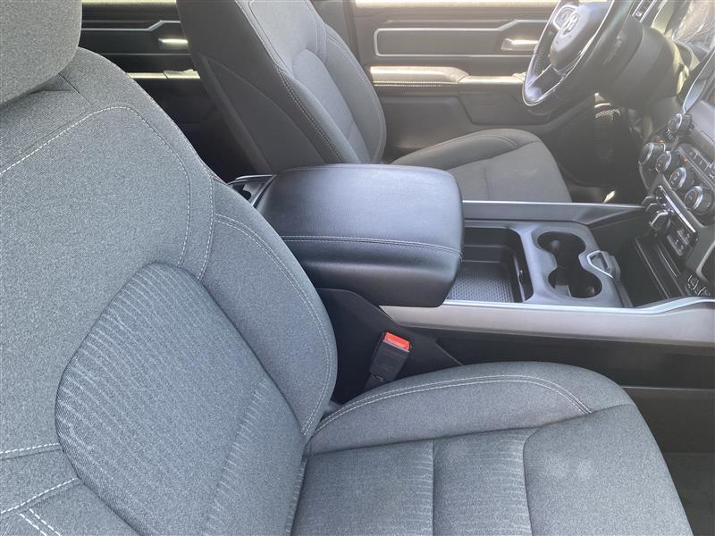 RAM 1500 Big Horn Crew Cab SWB 4WD 2021