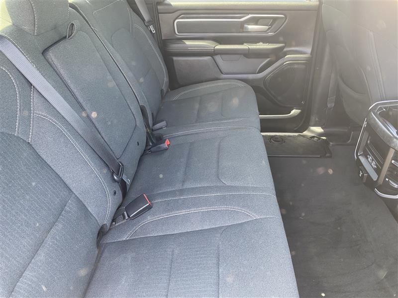 RAM 1500 Big Horn Crew Cab SWB 4WD 2021