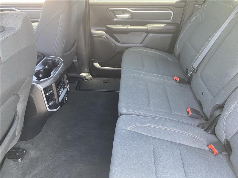 RAM 1500 Big Horn Crew Cab SWB 4WD 2021