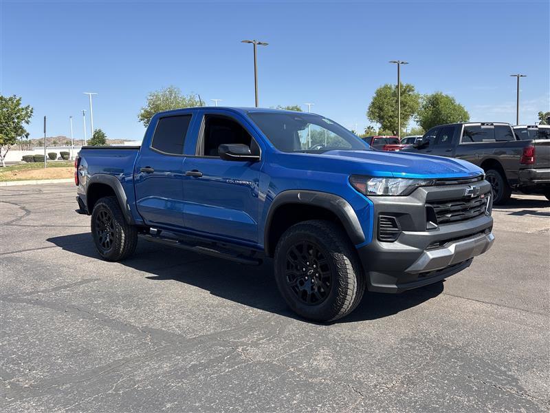 Chevrolet Colorado Trail Boss Crew Cab 4WD 2023