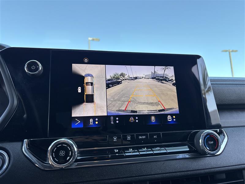 Chevrolet Colorado Trail Boss Crew Cab 4WD 2023