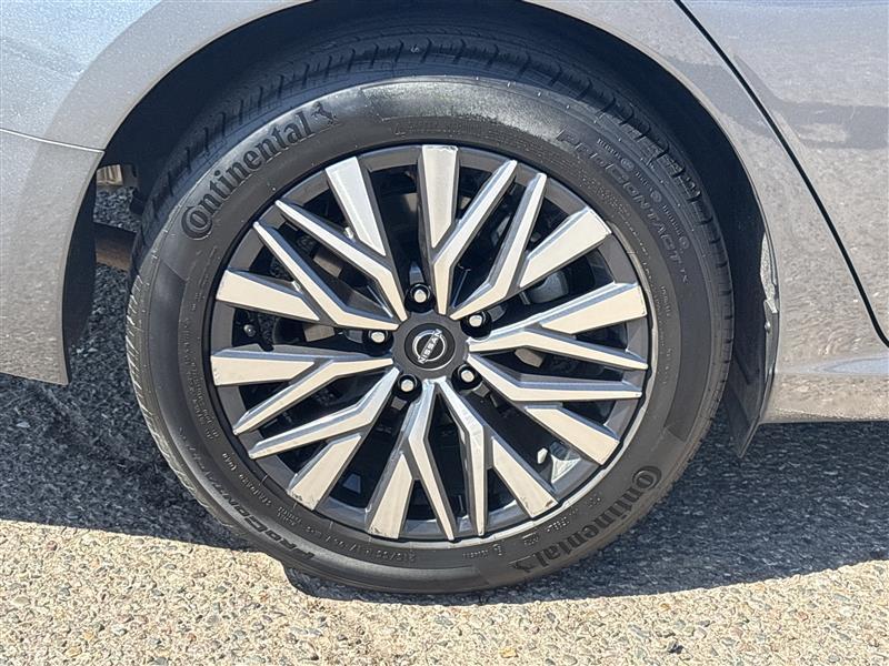 Nissan Altima 2.5 SV 2025