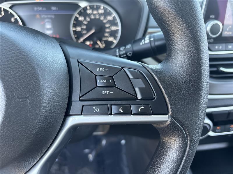 Nissan Altima 2.5 SV 2025