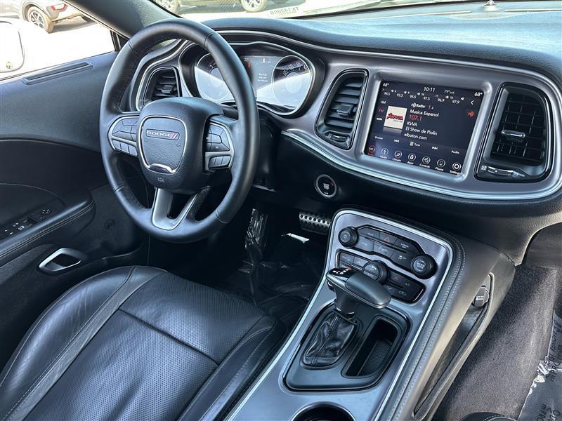 Dodge Challenger SXT 2019