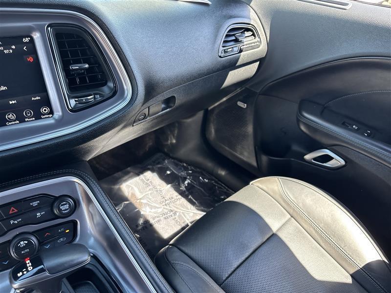 Dodge Challenger SXT 2019