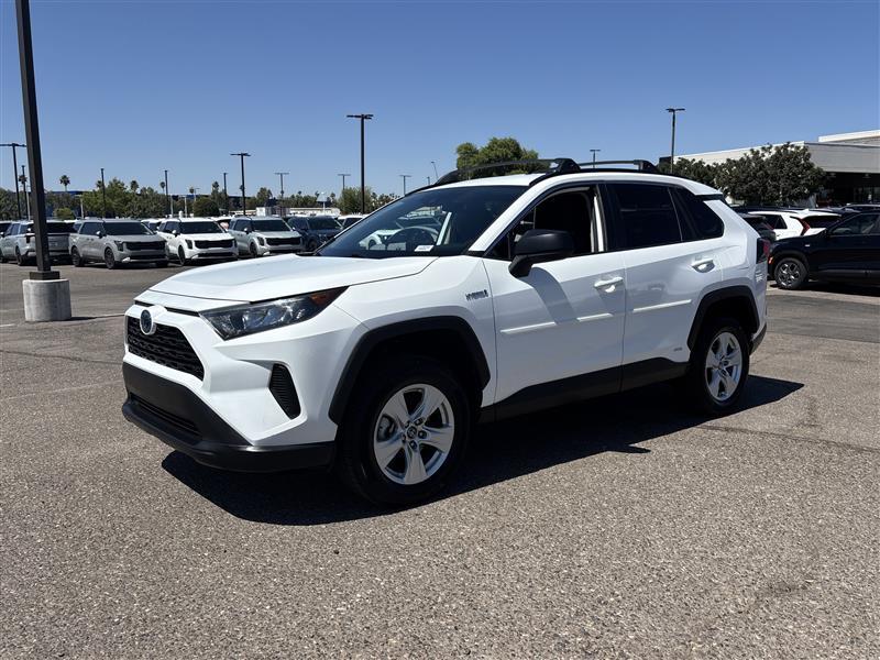 Toyota RAV4 Hybrid LE 2020