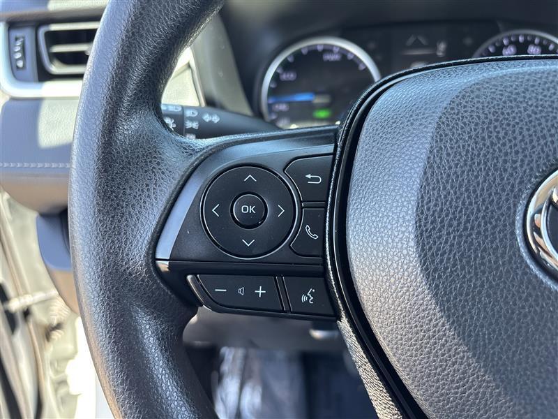 Toyota RAV4 Hybrid LE 2020