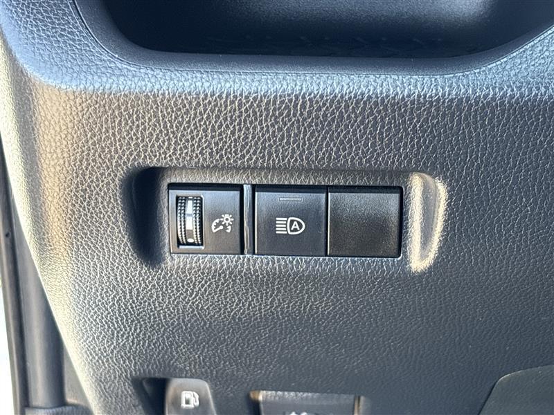 Toyota RAV4 Hybrid LE 2020
