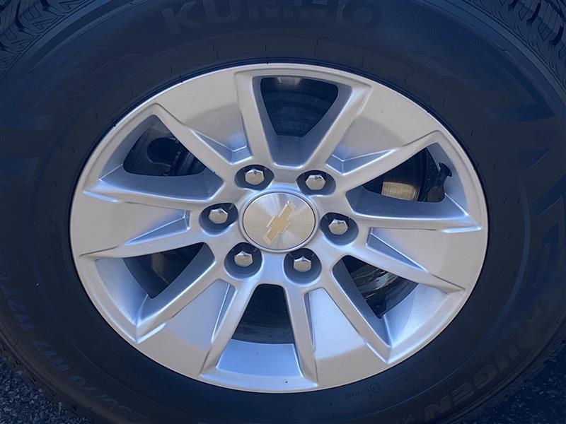 Chevrolet Silverado 1500 LT Crew Cab 2WD 2023