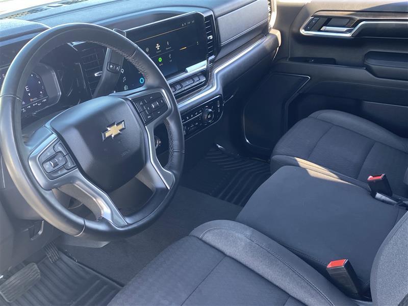 Chevrolet Silverado 1500 LT Crew Cab 2WD 2023