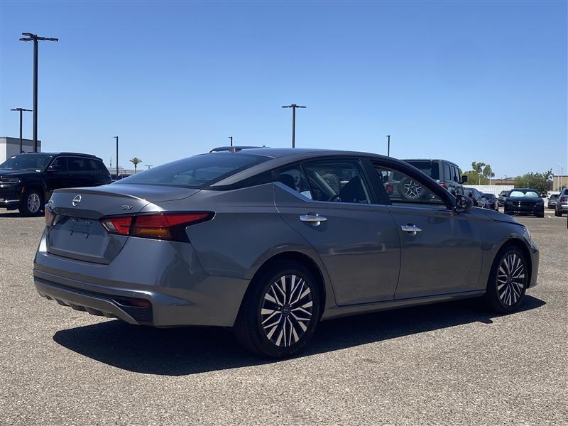 Nissan Altima 2.5 SV 2024