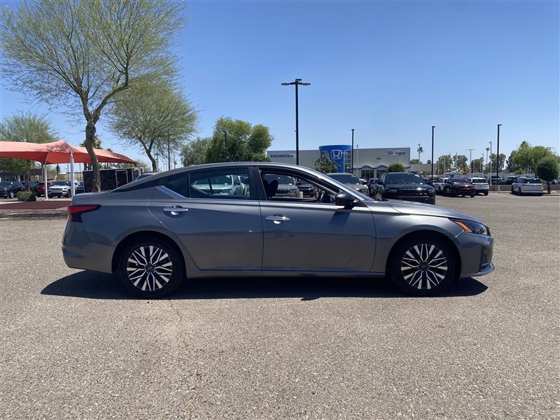 Nissan Altima 2.5 SV 2024