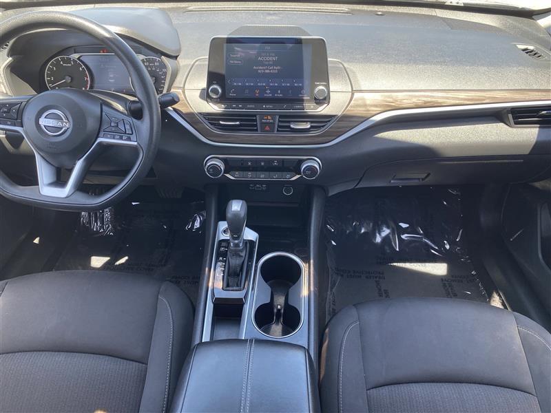Nissan Altima 2.5 SV 2024