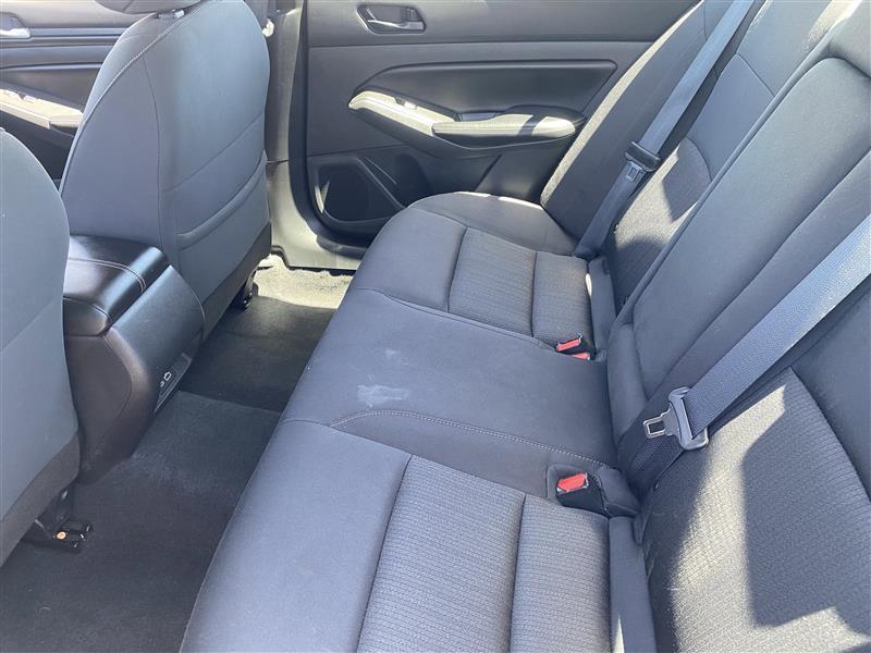 Nissan Altima 2.5 SV 2024