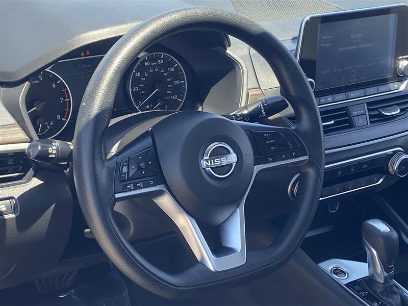 Nissan Altima 2.5 SV 2024