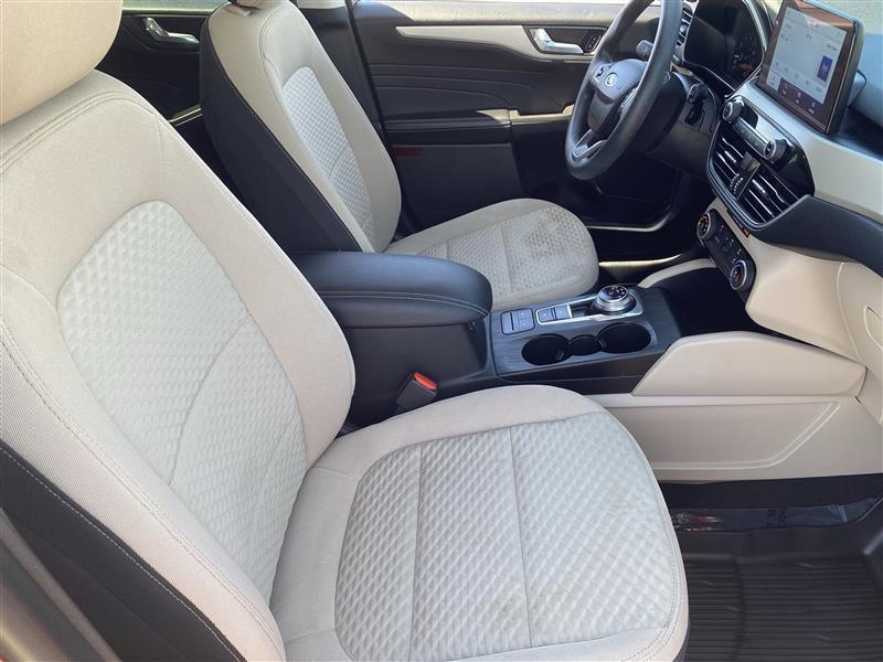 Ford Escape SE 2021