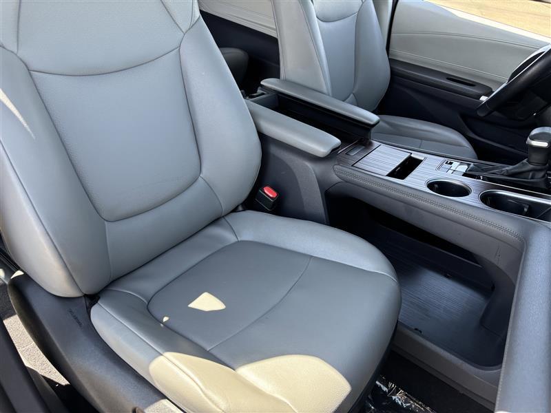Toyota Sienna XLE 7-Passenger 2023