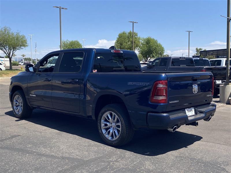 RAM 1500 Laramie Crew Cab SWB 4WD 2023