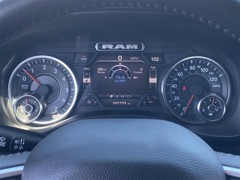 RAM 1500 Laramie Crew Cab SWB 4WD 2023