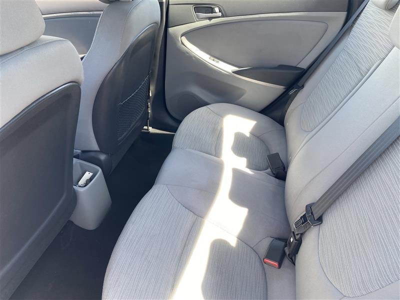 Hyundai Accent SE 4-Door 6A 2017