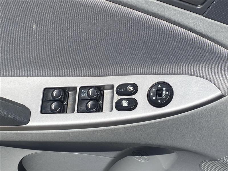 Hyundai Accent SE 4-Door 6A 2017