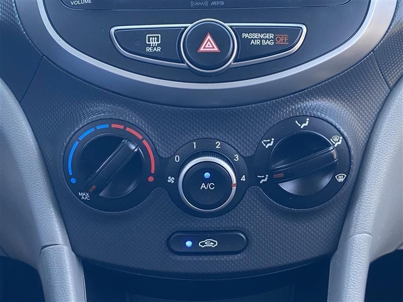 Hyundai Accent SE 4-Door 6A 2017