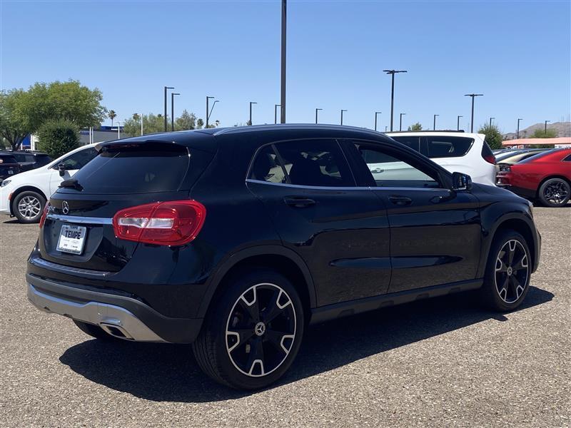 Mercedes-Benz GLA-Class GLA250 2020