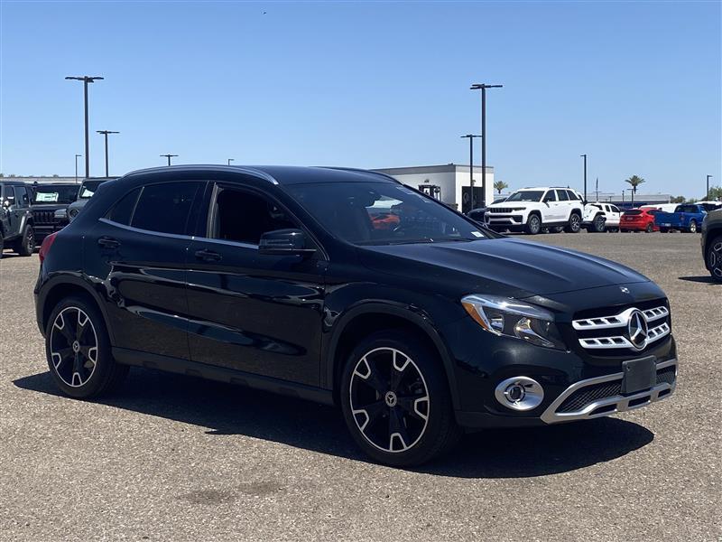 Mercedes-Benz GLA-Class GLA250 2020