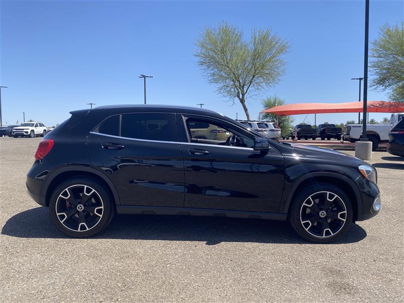 Mercedes-Benz GLA-Class GLA250 2020
