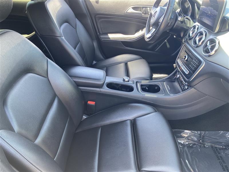 Mercedes-Benz GLA-Class GLA250 2020