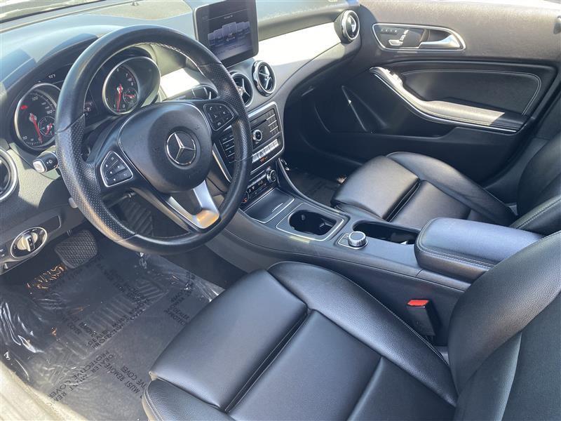 Mercedes-Benz GLA-Class GLA250 2020