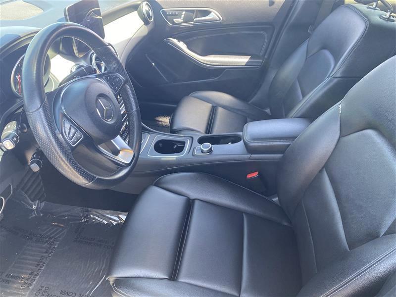 Mercedes-Benz GLA-Class GLA250 2020