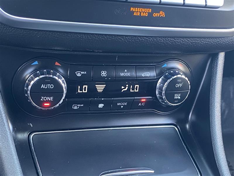 Mercedes-Benz GLA-Class GLA250 2020