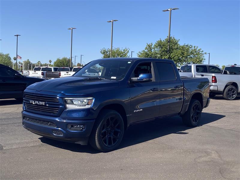 RAM 1500 Laramie Crew Cab SWB 4WD 2023
